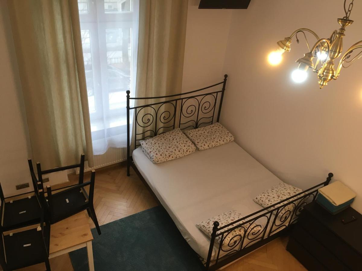 Pure Apartments Krakow Bagian luar foto