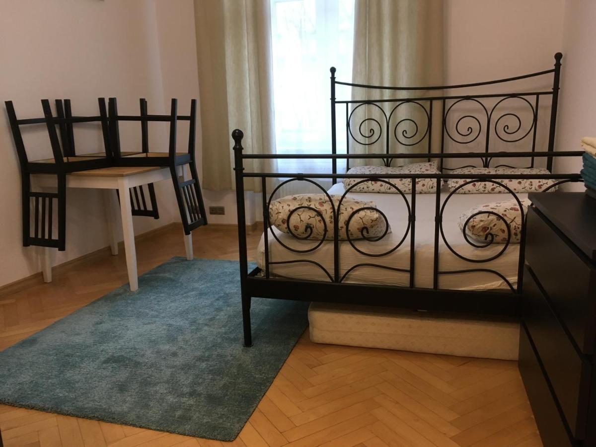 Pure Apartments Krakow Bagian luar foto